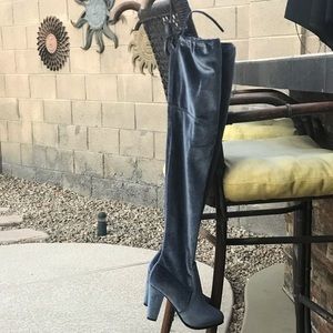 Catherine Malandrino OTK  velvet boots - Blue